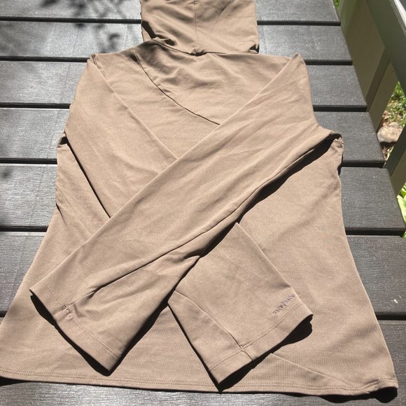 Patagonia Brown Fitted Shirt with Hood - Picture 2 of 10